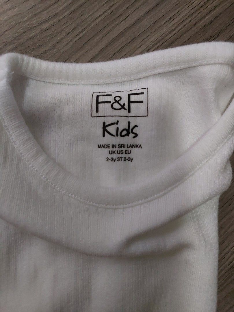 Heattech F&F (toddler) (Category: Babies & Kids Fashion) located in Meycauayan. Submitted by ayquil (Listing ID 1315375746, Image 3). Description: **PHP 250** Bundle 150 each Washed but unused Age: 2-3yrs old Colors: White & Navy Blue Price + SF.