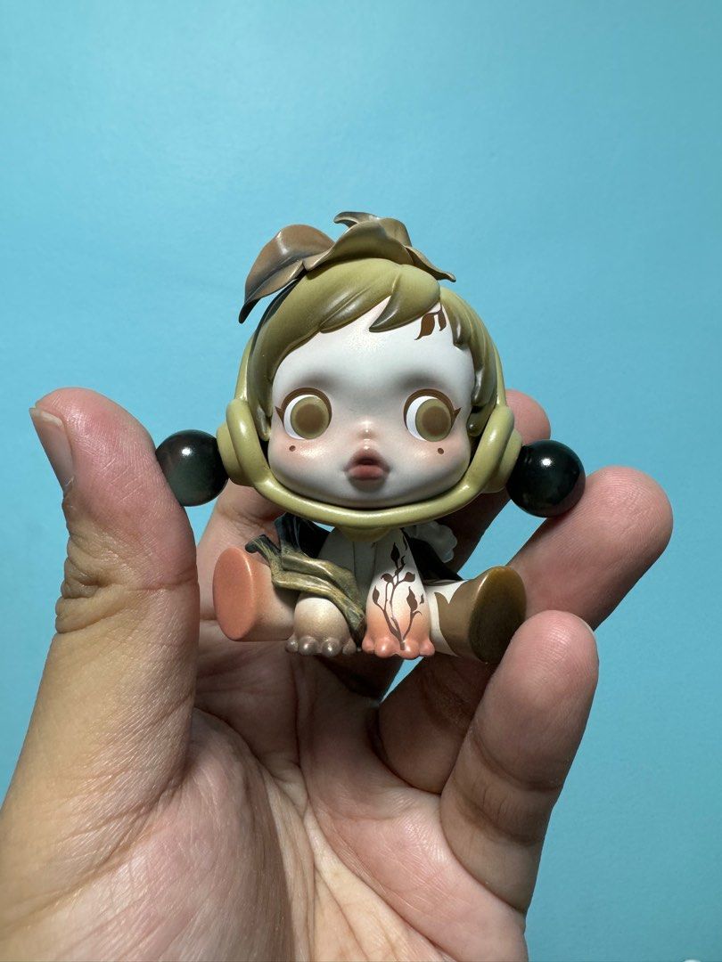 Skull Panda Ink Blossom Series (Category: Designer & Blind Box Toys) located in Marikina City. Submitted by renzowfour (Listing ID 1315476758, Image 1). Description: Selling my Skull Panda Ink Blossom Series for 500 each The Snow - 1 sealed and 1 unsealed The Wind - 1 sealed The Forest - unsealed Also I do trades if ever you have The Scene/The Moon/The Bamboo/The Root. Thank you! .