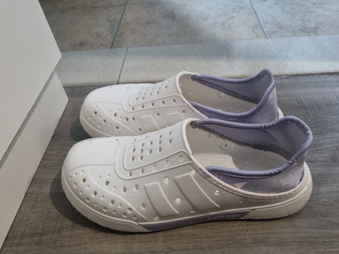 Lotto waterproof crocs shoes