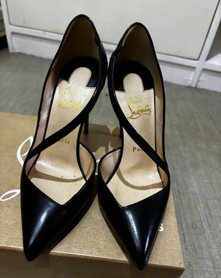 Christian louboutin jumping 100 sale