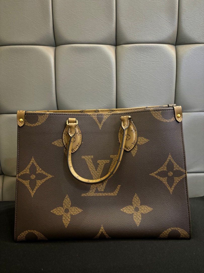 LOUIS VUITTON OTG MM (Category: Luxury Bags & Wallets) located in San Fernando. Submitted by Bagstatic_luxuries (Listing ID 1315472582, Image 2). Description: Perfect size Otg! 🤩🤩 Japan sourced 🇯🇵 With original dustbag.