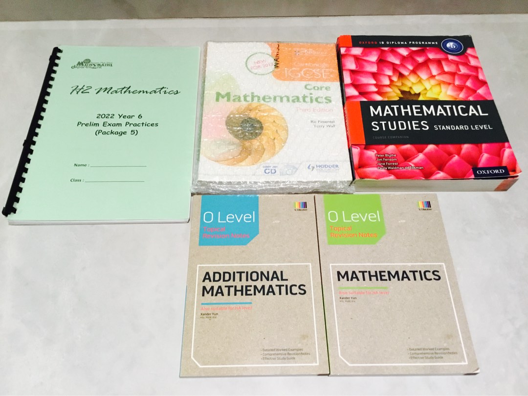 Math Books/Cambridge IGCSE Core Mathematics/ IB Math Studies/H2 Math ...