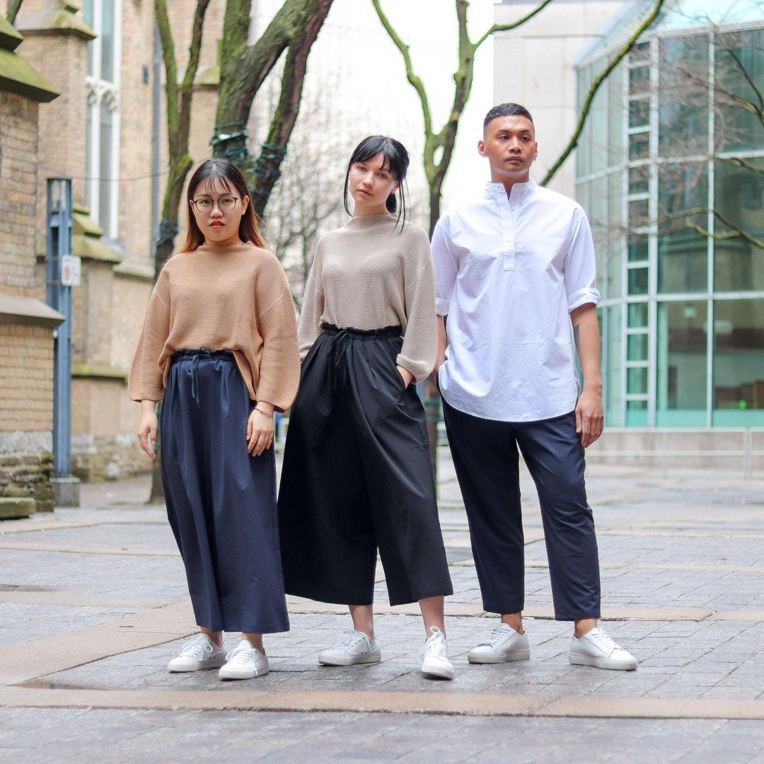 MUJI onesize wide pants Women s Fashion Bottoms Other Bottoms on Carousell