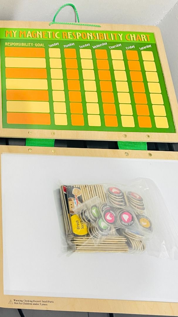 Melissa & Doug My Responsibility Chart, Hobbies & Toys