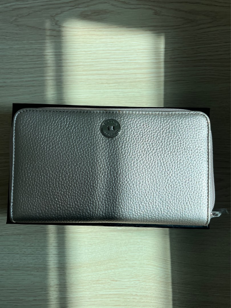 Oroton Melanie Pebble Large Multi Pocket Zip Around Wallet