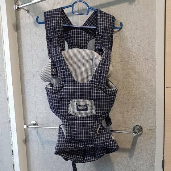 OshKosh Baby Carrier Babies Kids Going Out Carriers Slings on Carousell