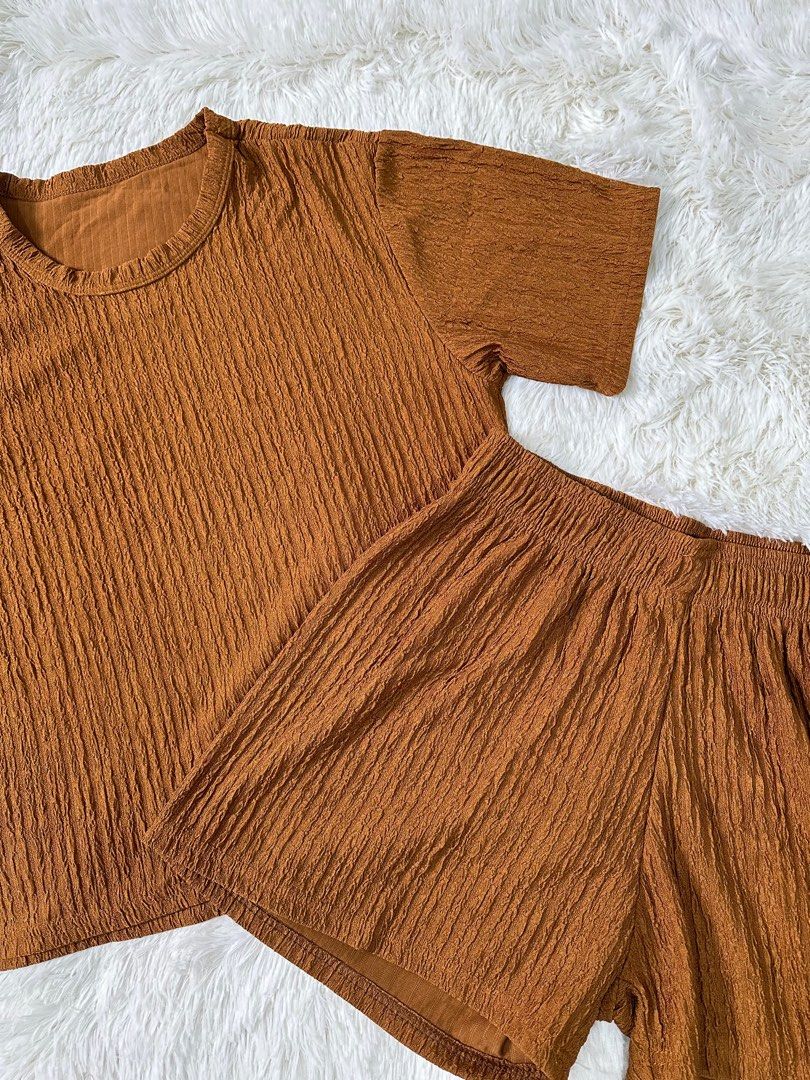 Plus Size Terno - Caramel (Category: Sets or Coordinates) located in Mandaluyong City. Submitted by jelay_preloved (Listing ID 1315349068, Image 2). Description: ✿ Brand New ✿ Fits medium to 2XL ✿ Fabric: Bark Crepe ✿ Blouse Width: 21.5 inches ✿ Blouse Length: 22 inches ✿ Short Length: 15 inches ✿ Short Waistline: 26-46 inches ✿ Shipping not included ✿ J&T | lalamove.