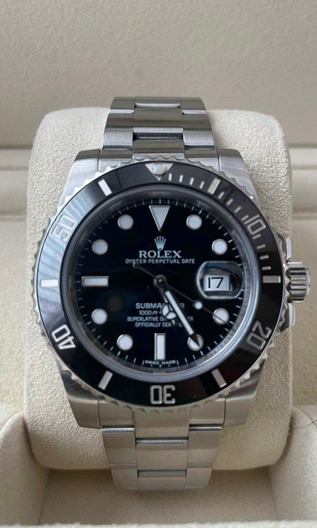 Rolex Submariner Date 40mm (Category: Luxury Watches) located in Manila. Submitted by watchguyph (Listing ID 1315398584, Image 1). Description: For Sale 635k Rolex Submariner Date 40 40mm 116610ln 2017 Complete box and papers 💯 Condition 9.8/10 Open to authentication 💯 Pm for inquiries.