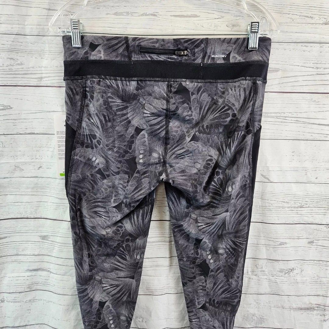 Saucony Womens Bullet Tight Sz S Black Gray Camofly Print Women s Fashion Activewear on Carousell