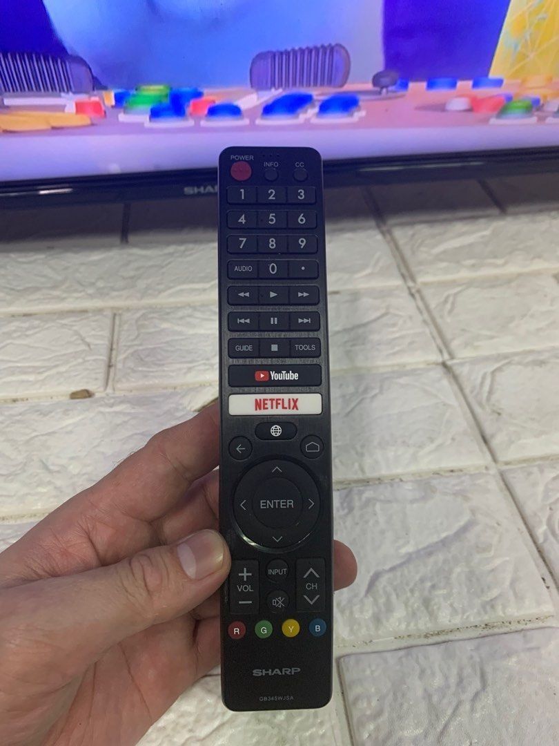 Sharp Android Smart 45” Led Backlight TV (with issue) (Category: TV) located in Pasay City. Submitted by enrico_appliances (Listing ID 1315425947, Image 2). Description: Item is in good condition working 220volts with remote controller with issue horizontal line in screen.