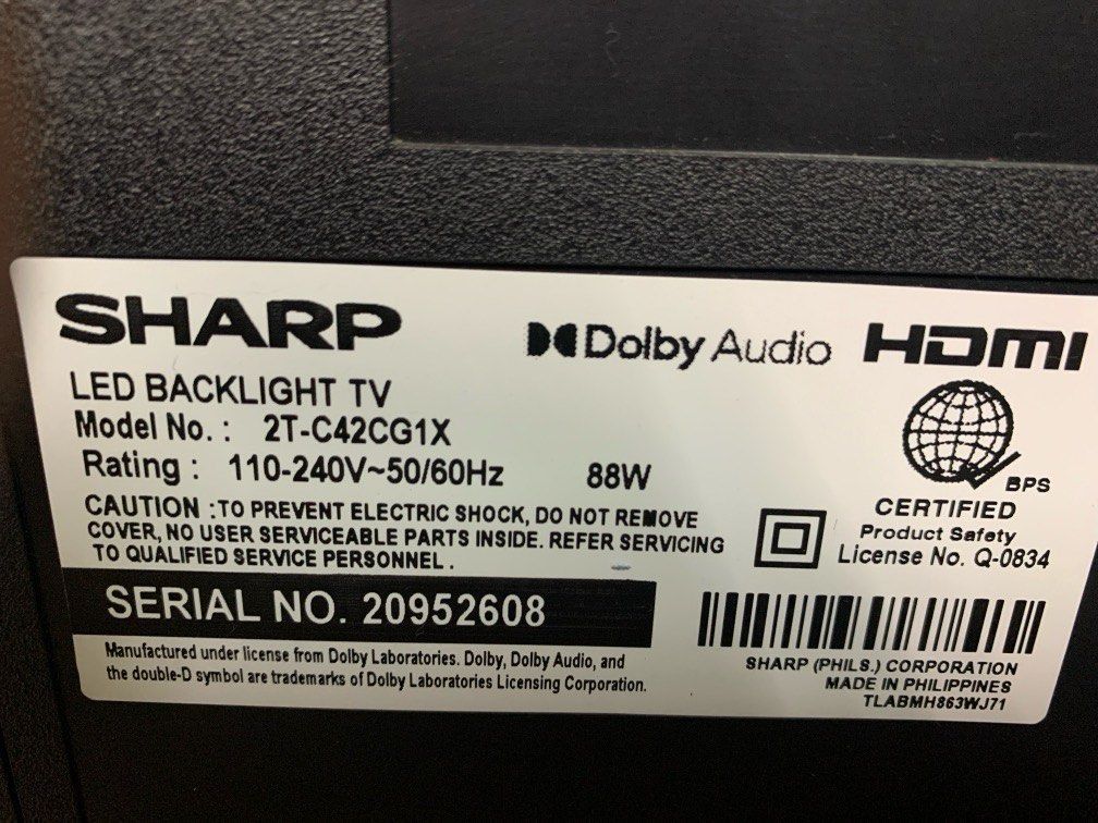 Sharp Android Smart TV 42” ( with issue vertical line on sides) (Category: TV) located in Pasay City. Submitted by enrico_appliances (Listing ID 1315428368, Image 3). Description: Item is in good condition working 220volts smart android tv with free remote no box included pls see attached pics for refernce with issue .