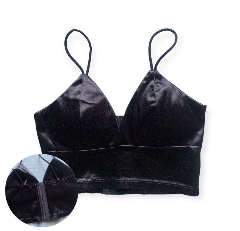 Silk sleeveless top/bralette (Category: Sleeveless) located in Marikina City. Submitted by mowmmyrain (Listing ID 1315370329, Image 1). Description: Fits small to semi medium Location: Marikina .