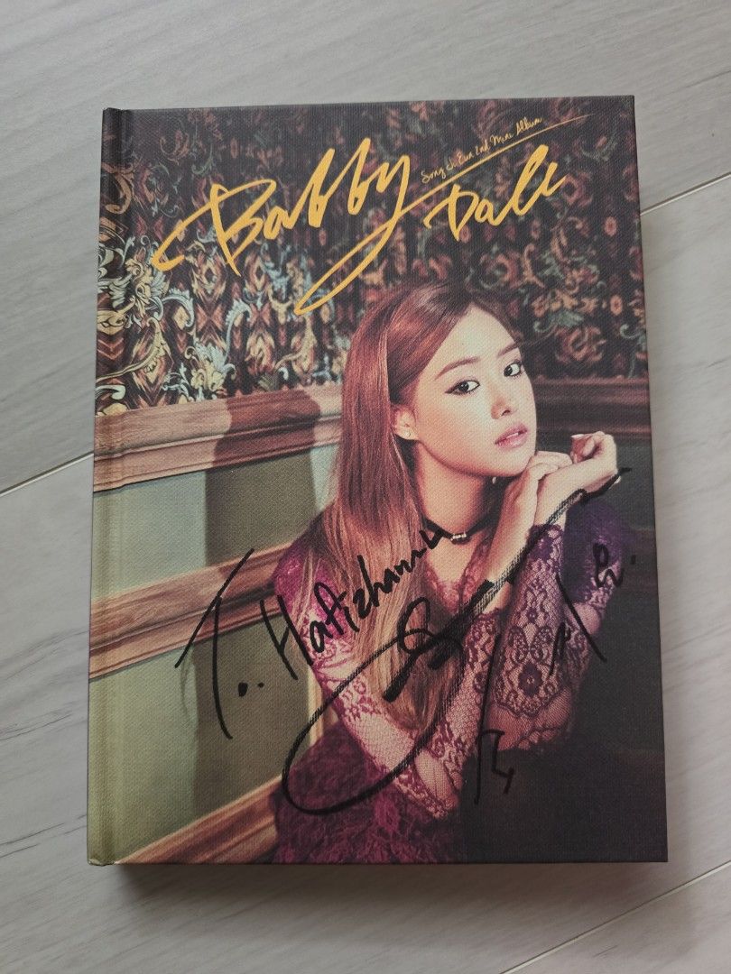 Song ji eun bobby doll sales