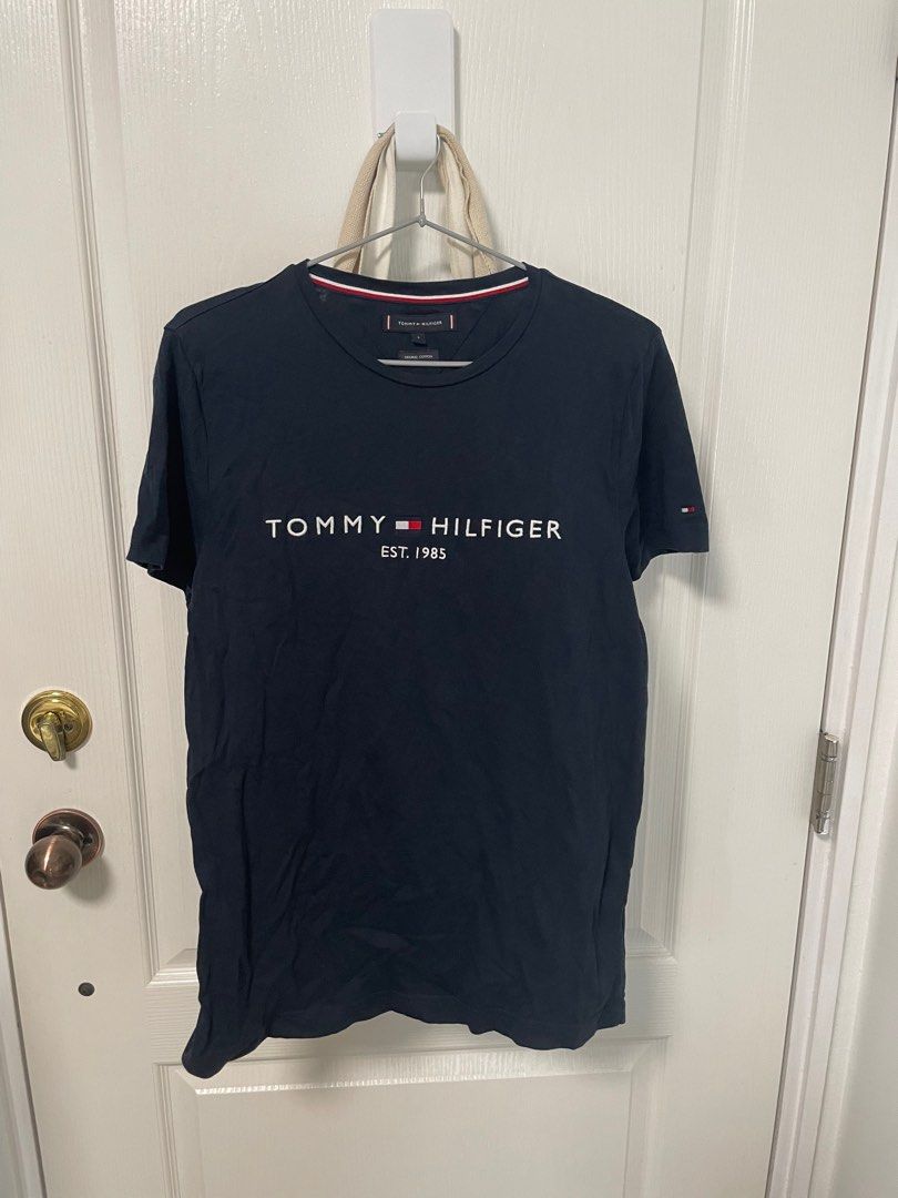 Tommy hilfiger embroidery tee navy T shirt Carousell
