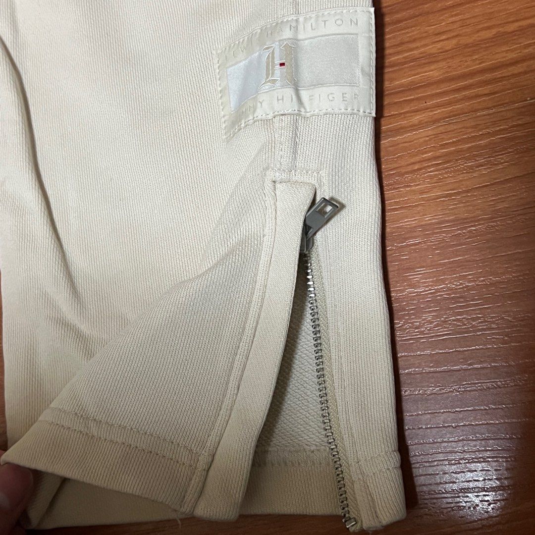 Tommy Hilfiger x Lewis Hamilton (Category: Joggers) located in Manila. Submitted by mb_25_90 (Listing ID 1315351760, Image 3). Description: Fits waist 30-31.