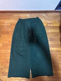 (Category: ) located in . Submitted by jaquaviouscuzzi (Listing ID 1315428392, Image 1). Description: .
