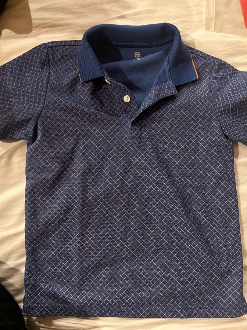 Uniqlo T-shirt (Category: Babies & Kids Fashion) located in Quezon City. Submitted by docbogs0833 (Listing ID 1315446608, Image 1). Description: .