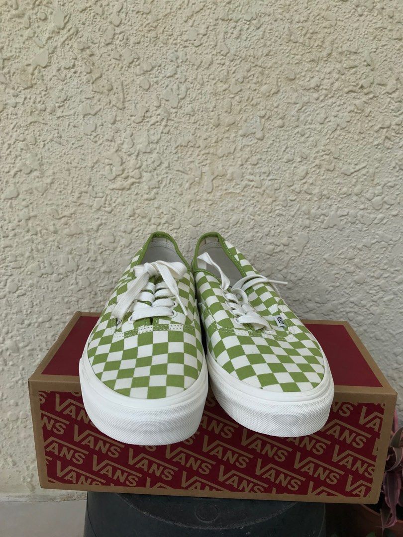 Vans Authentic Checkerboard Marshmallow Dark Citron RESMI NAVYA BNIB Fesyen Pria Sepatu Sneakers di Carousell