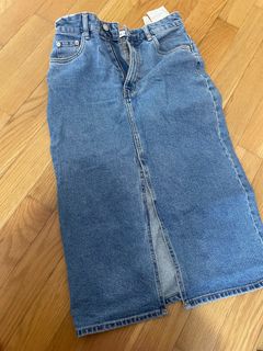 (Category: ) located in . Submitted by Clearance (Listing ID 1315348785, Image 1). Description: .