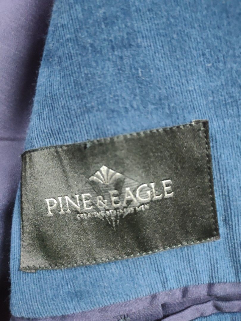 3/2 cotton sports coat by pine&eagle (Category: Coats, Jackets and Outerwear) located in Baguio. Submitted by migs_act (Listing ID 1315633563, Image 3). Description: Selling this sports coat by Pine&eagle from my personal closet. Fits medium best features: -fully lined -fabric is like micro corduroy, very soft like velvet -patch pockets -minimal shoulder padding -made in italy -3/2 design - single vent dimensions: Shoulders 17" sleeves 24.5" wais