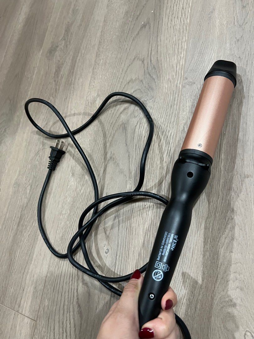 32mm Barrel Curling Iron (Category: Hair) located in Manila. Submitted by declutterwmexx (Listing ID 1315643911, Image 2). Description: Bought this for around 2500-3k Used this less than 5 times. No flaws. RFS: had my hair cut short so i dont use this anymore. .