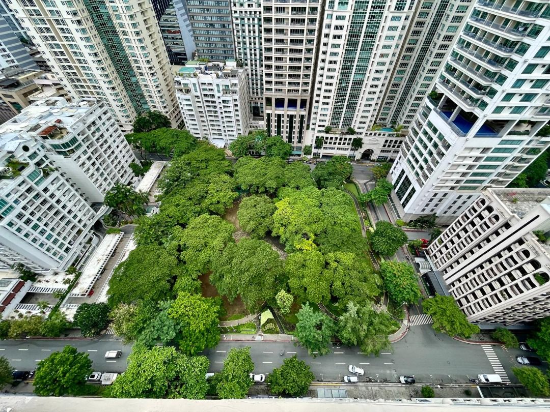 Curated visual reference: 3Br Facing Park Escala Salcedo Makati For Rent Property Rentals Photo Inspiration