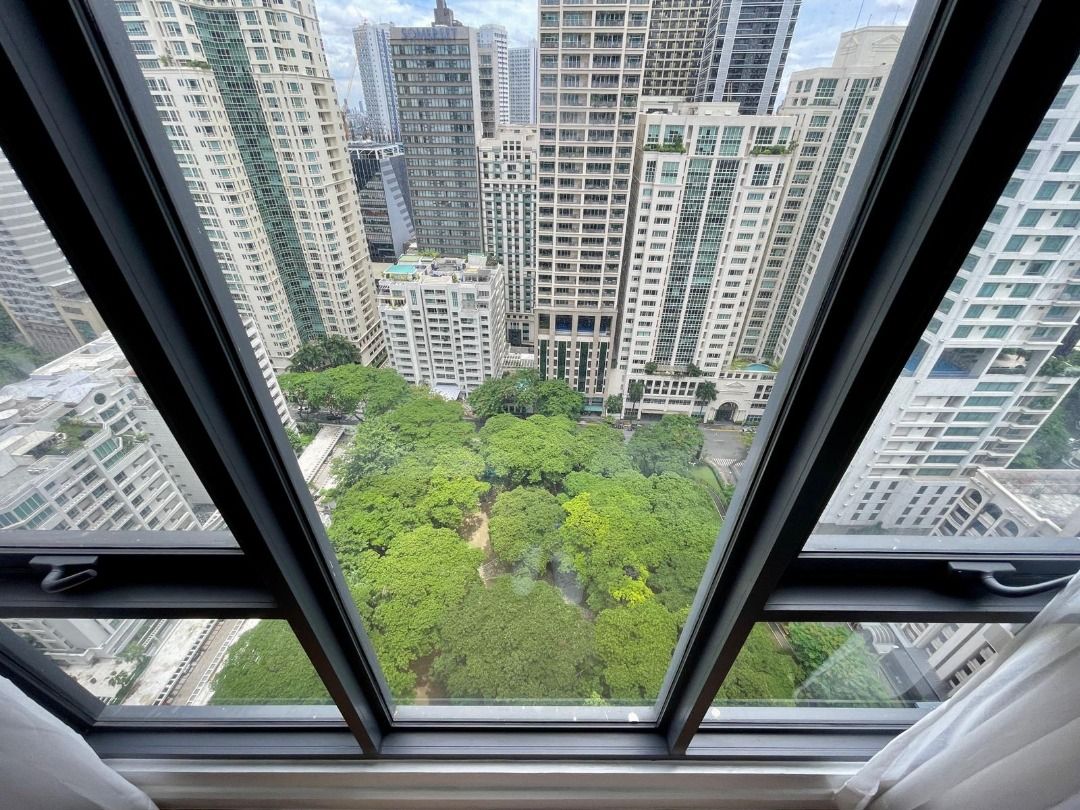 Curated visual reference: Visual Reference: 3Br Facing Park Escala Salcedo Makati For Rent Property Rentals