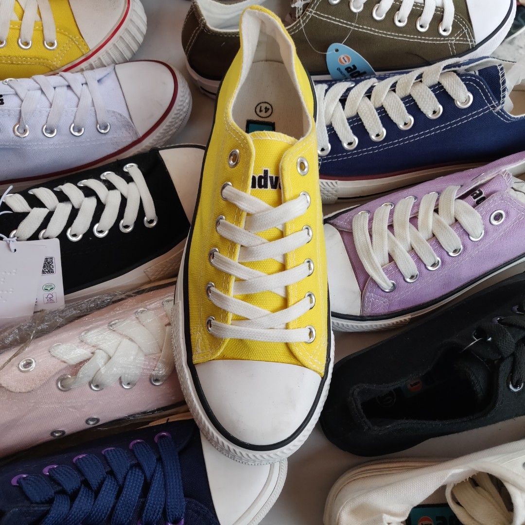 Advan Shoes Bright Lemon Yellow Sneakers (Category: Sneakers) located in Manila. Submitted by laneandgloriem (Listing ID 1315577686, Image 3). Description: Brand New. Boxed . 100% authentic. Photos are of the actual product. Product Insole Measurements: Size 41 - 25.5cm length; 8.5cm ball width.