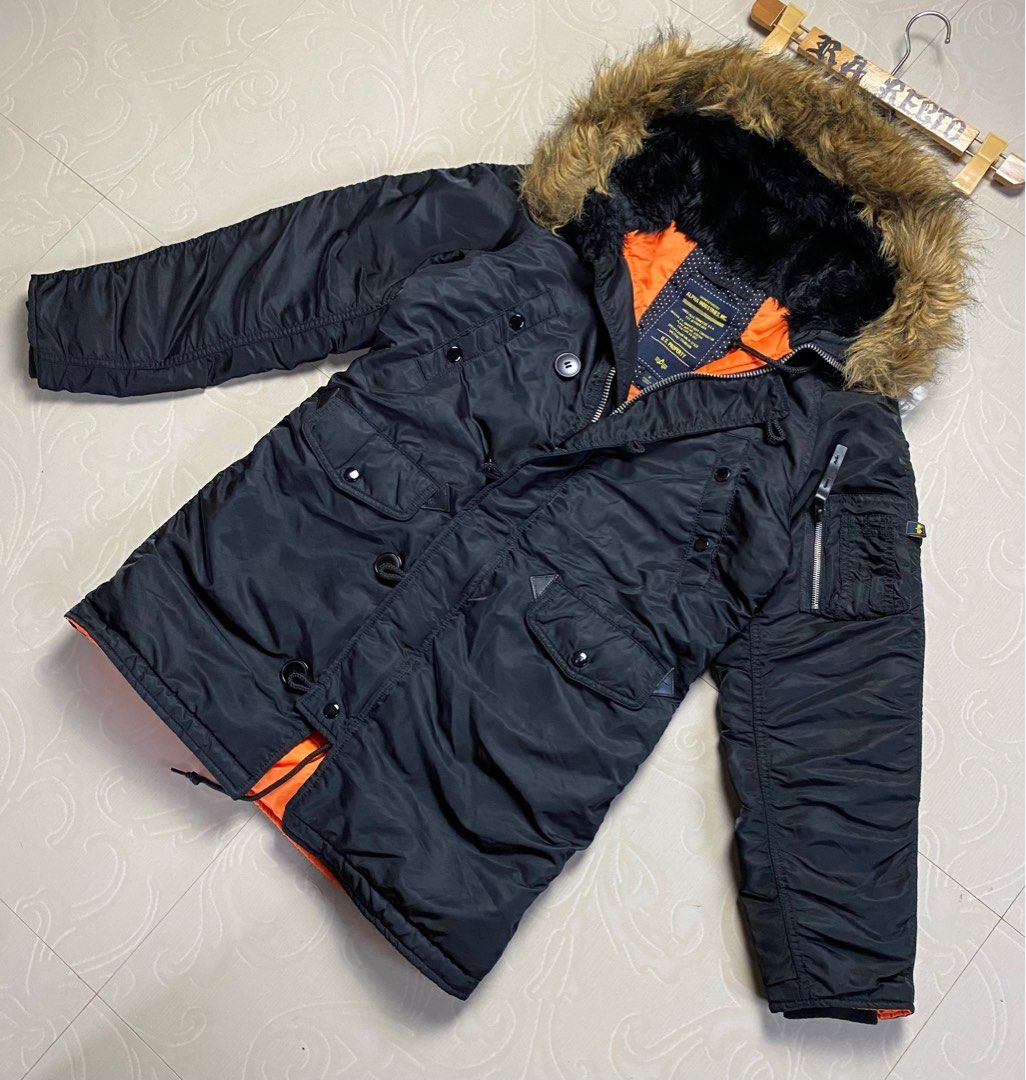 Alpha industries uo exclusive n3b slim corduroy coat hot sale