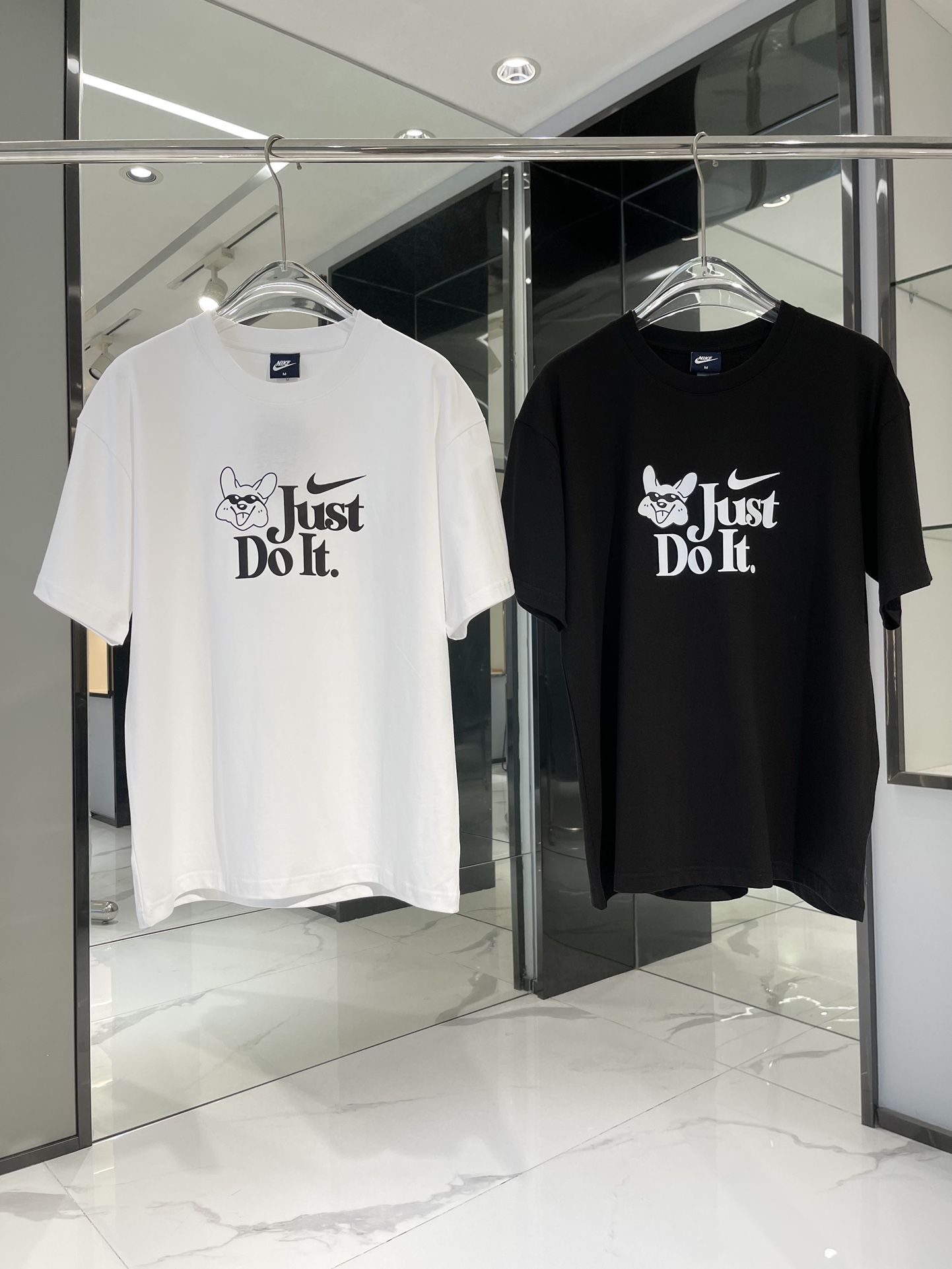 Nike t shirt dog hot sale
