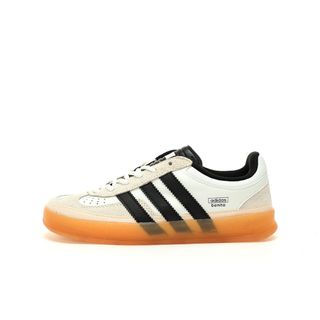 (Category: ) located in . Submitted by sneakers-shop (Listing ID 1315662731, Image 1). Description: .