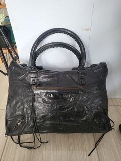 (Kategori: ) berada di . Dikirim oleh Demira (ID iklan 1315522442, Gambar 1). Deskripsi: .