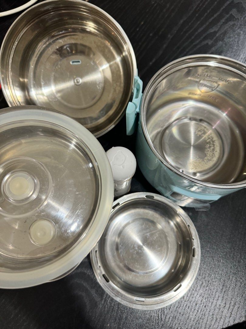 Bear Electric Lunch Box (Category: Cookers) located in Klang. Submitted by shind87 (Listing ID 1315668940, Image 2). Description: .
