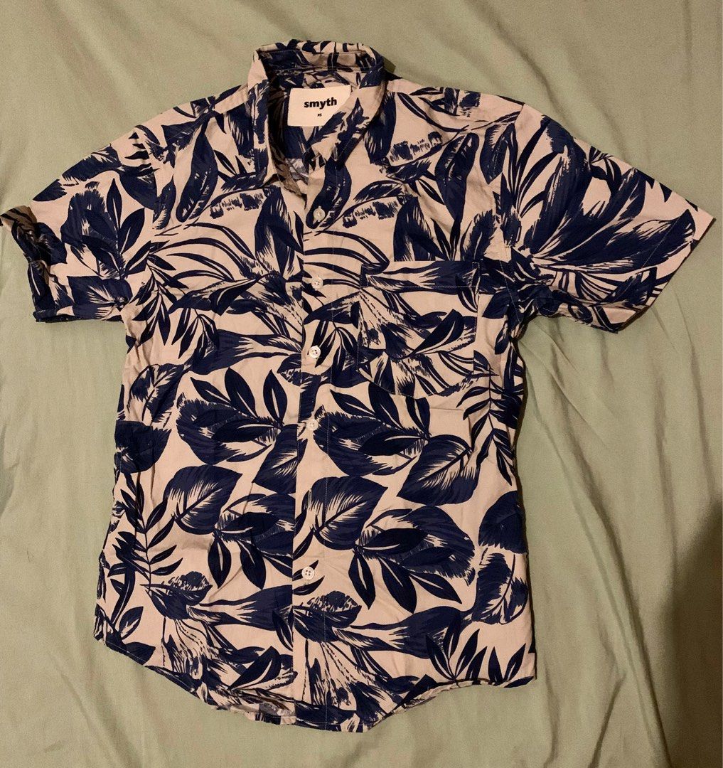 Bohemian Polo Shirt Bundle (Category: Tshirts & Polo Shirts ) located in Manila. Submitted by millenial_cabinet (Listing ID 1315627739, Image 2). Description: *Preloved items *Used 2x~4x only *Brand of blue is Smyth size is XS *other one No brand size is Small *With freebies of 1 long sleeves choose in listing below.