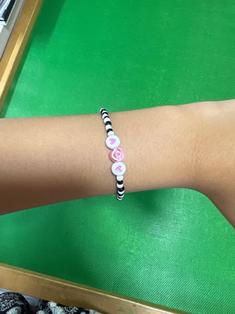 Bracelets! (Category: Bracelets) located in Singapore. Submitted by mohamed_affiq (Listing ID 1315518600, Image 3). Description: Beaded bracelets, prices range between $1-$3 depending on design, pm to choose color !.