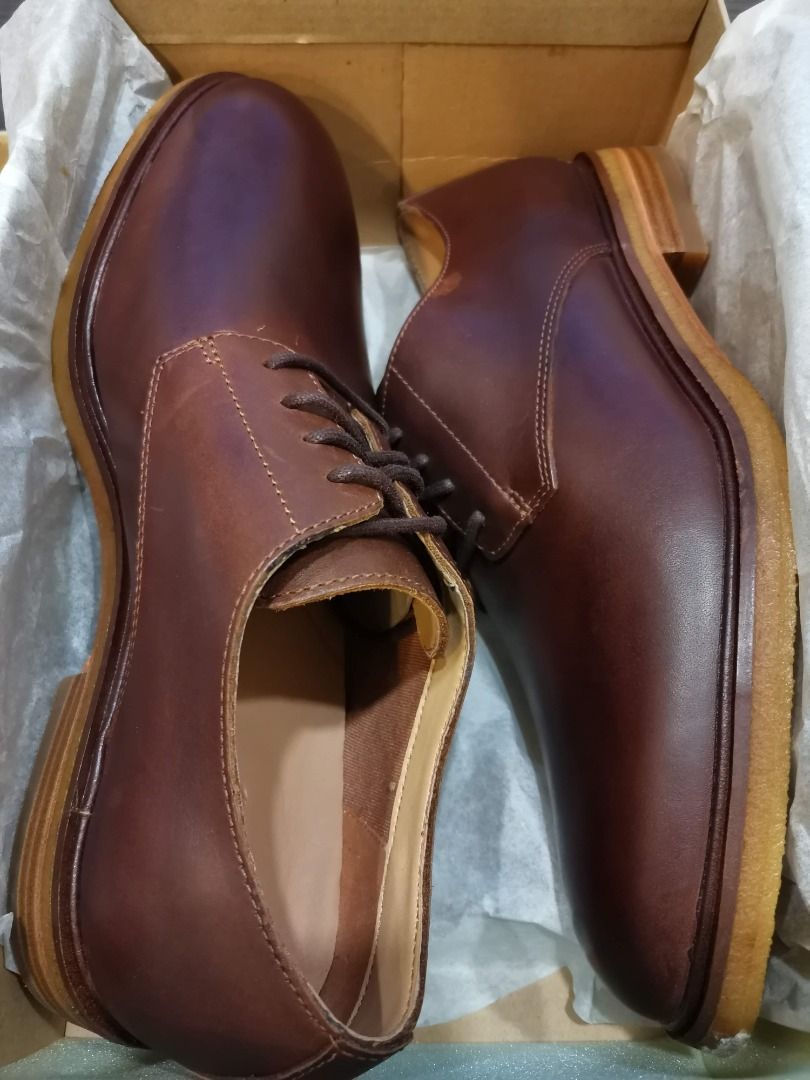 Brand New in Box Clarks Clarkdale Moon Dark Tan Leather