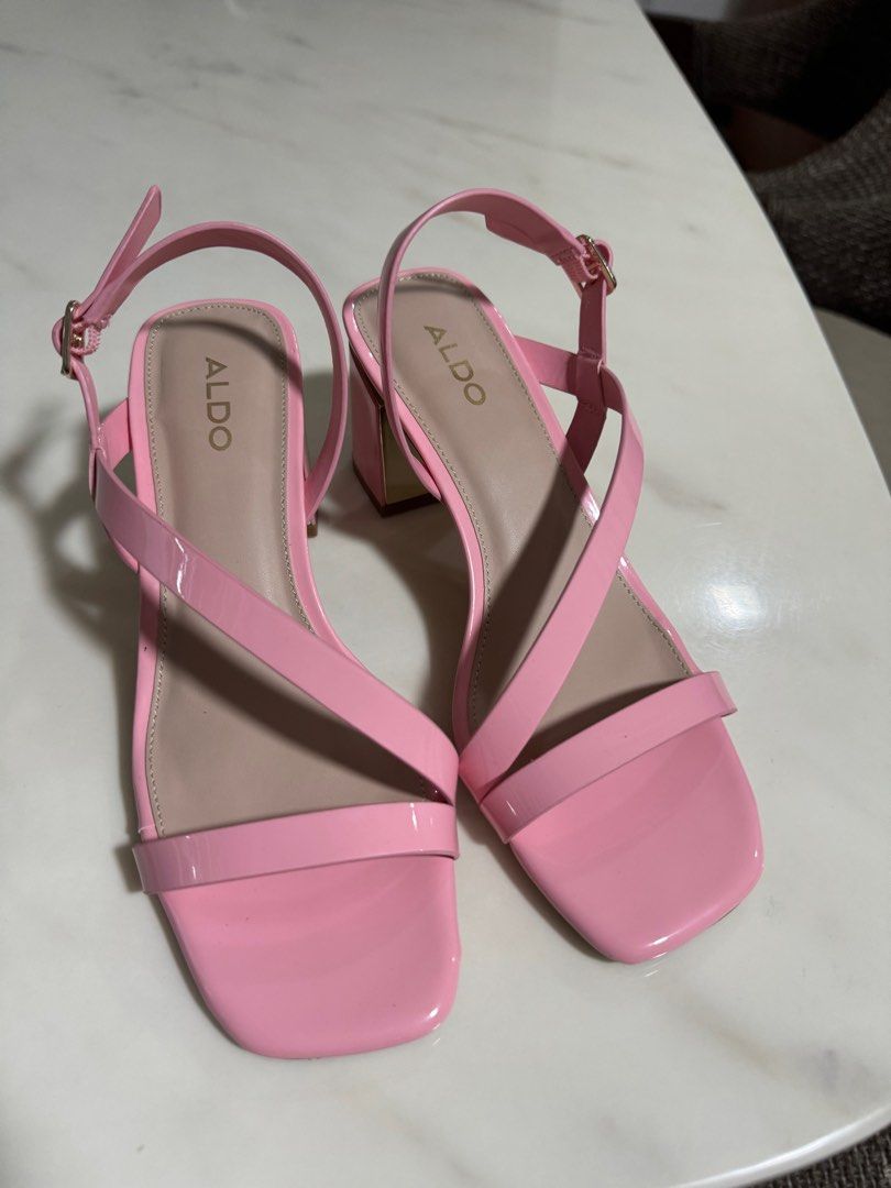 Aldo brand new sander in pink