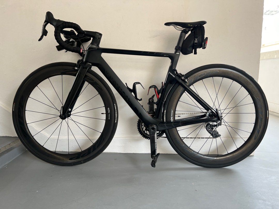 Canyon Aeroad CF SLX (Rim Brake), Sports Equipment, Bicycles