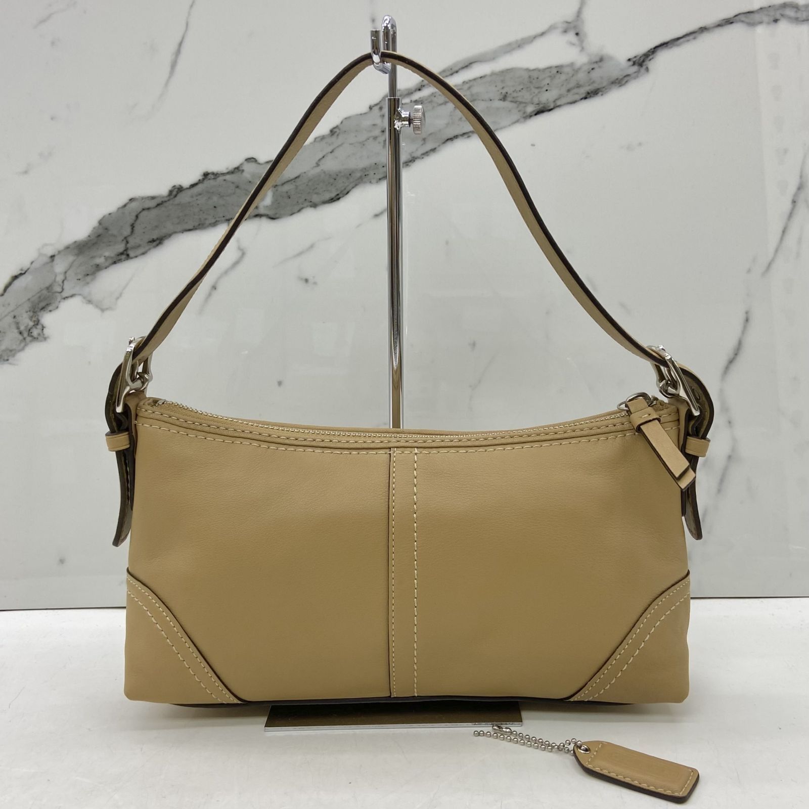 COACH F11195 LEATHER ONE SHOULDER BAG 247033626 B, Luxury, Bags 