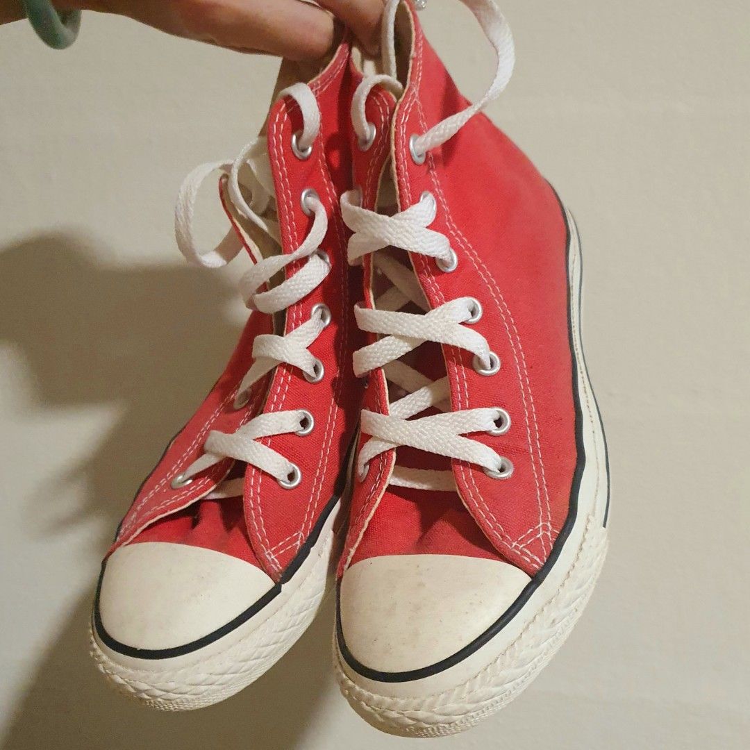 Converse Chuck Taylor All Star High Tops Red Sz 35