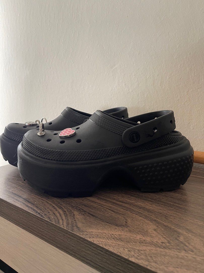 Crocs Stomp Clogs (Category: Wedges) located in Singapore. Submitted by shopwithlyaa (Listing ID 1315517841, Image 2). Description: Crocs Stomp Clogs Black Used once Letting go with the jibbitz Bought last year used once might be a little dusty Bought it at $119 Letting go at $89 Strictly NO lowballers.