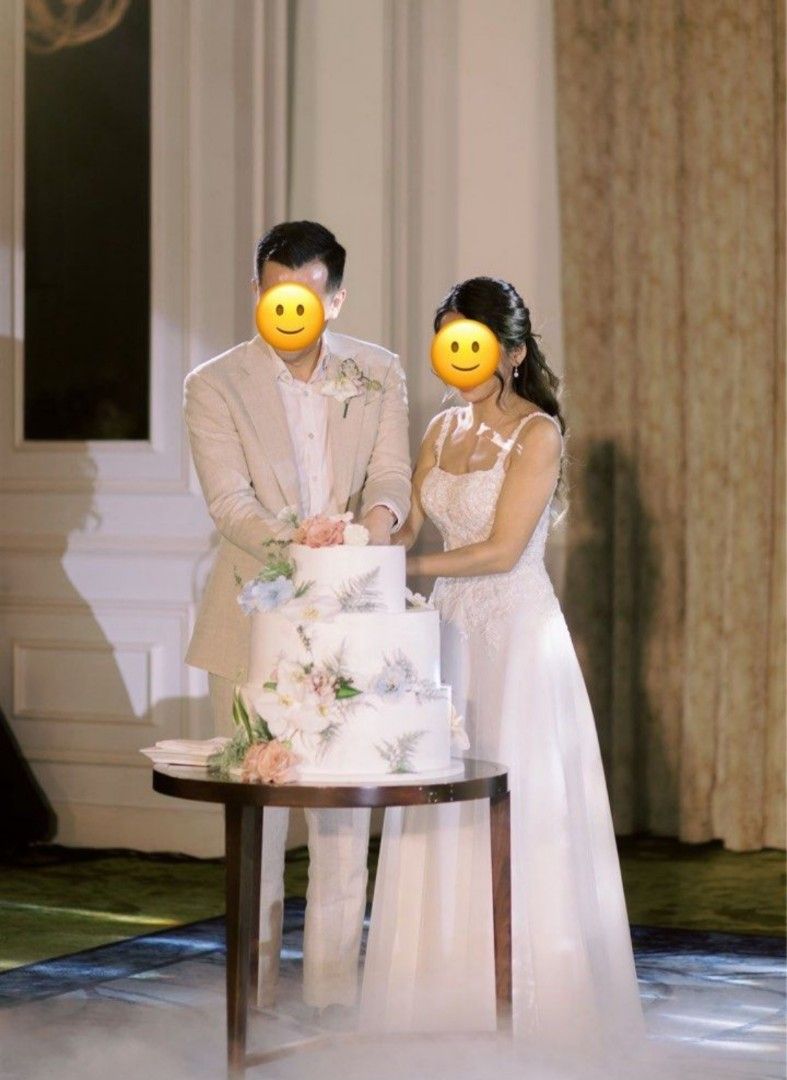 Hand beaded wedding dresses top