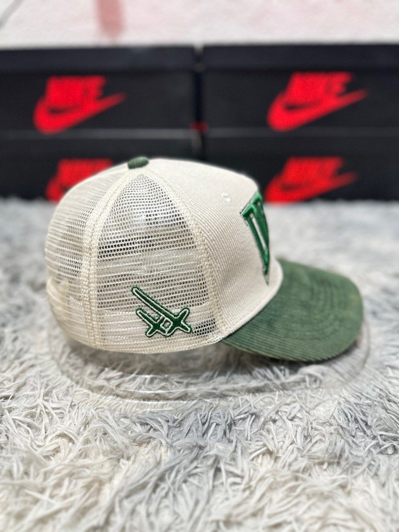 DBTK Trucker Cap ‘Green Ivory’ (Category: Caps & Hats) located in Quezon City. Submitted by oneselect_ (Listing ID 1315656387, Image 2). Description: DBTK Trucker Cap ‘Green Ivory’ Used once/twice With free cap case ₱1,495 📍North Caloocan.
