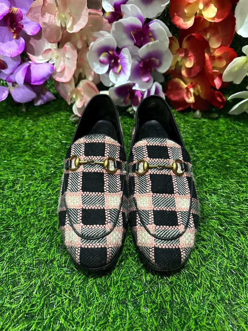gucci loafers Women s Fashion Footwear Loafers on Carousell