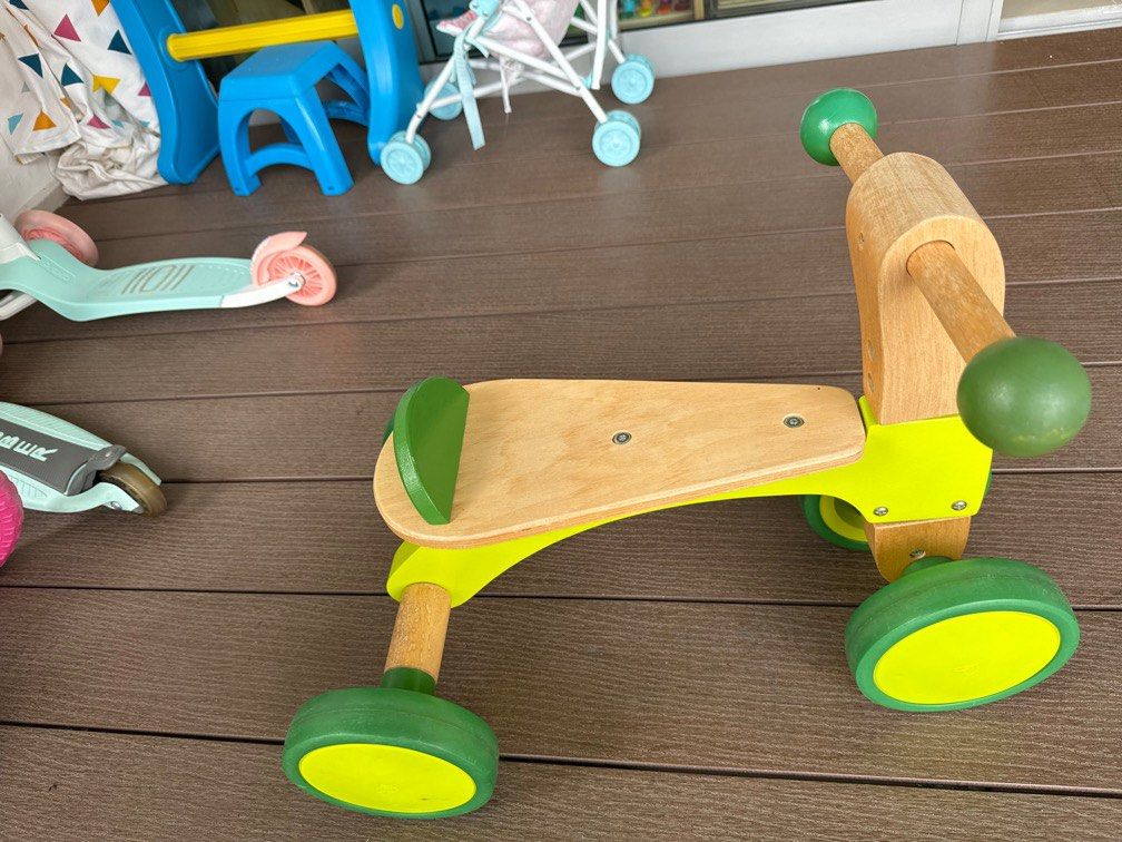 Hape Wooden Scoot Around Trike