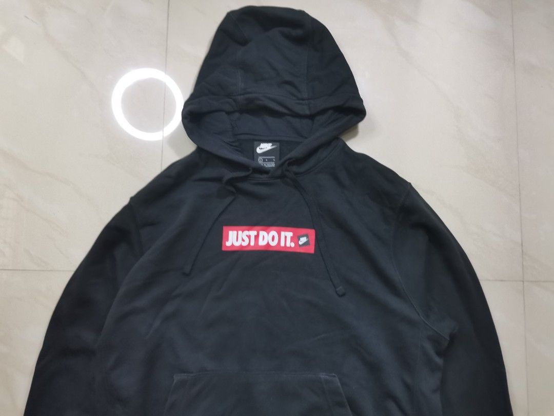 Hoodie Nike Center JDI, Fesyen Pria, Pakaian Atasan di Carousell