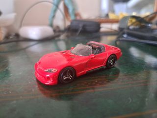 （分類：）位於 。 由 edwardmak 提交（商品編號 1315537294，圖片 1）。簡介： 。