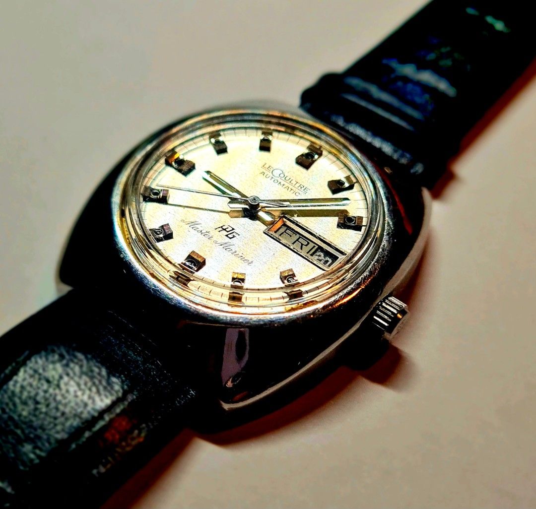 #Jaeger LeCoultre #Master Mariner HPG #Automatic #Swiss Made (Category: Luxury Watches) located in Caloocan City. Submitted by allig8 (Listing ID 1315590653, Image 2). Description: This JAEGER LECOULTRE Swiss watch boasts a stunning silvery case with a beautiful round Pearl White dial that features luminous hour markers as indices. The 39mm case houses a reliable automatic movement with 25 jewels, ensuring accurate timekeeping that will last beyo