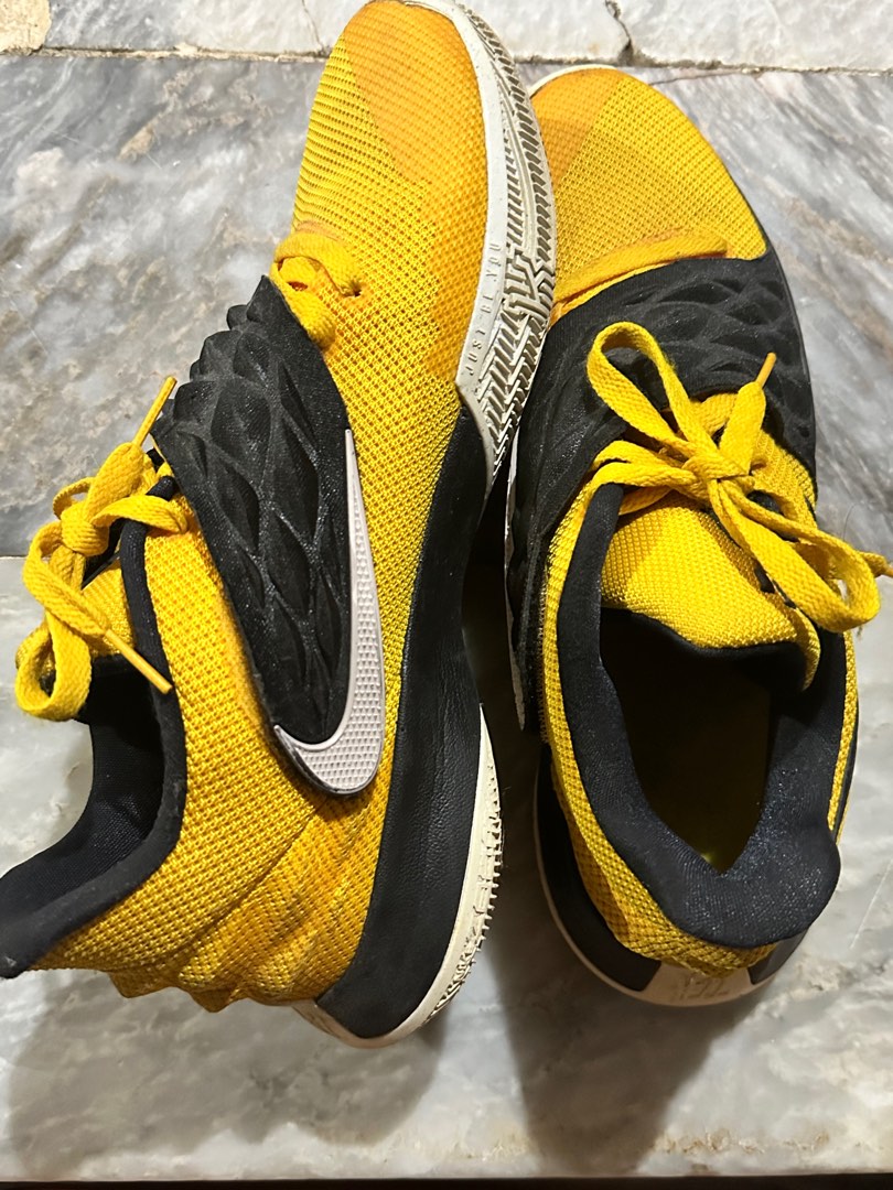 Kyrie Low 1 Amarillo Men s Fashion Footwear Sneakers on Carousell