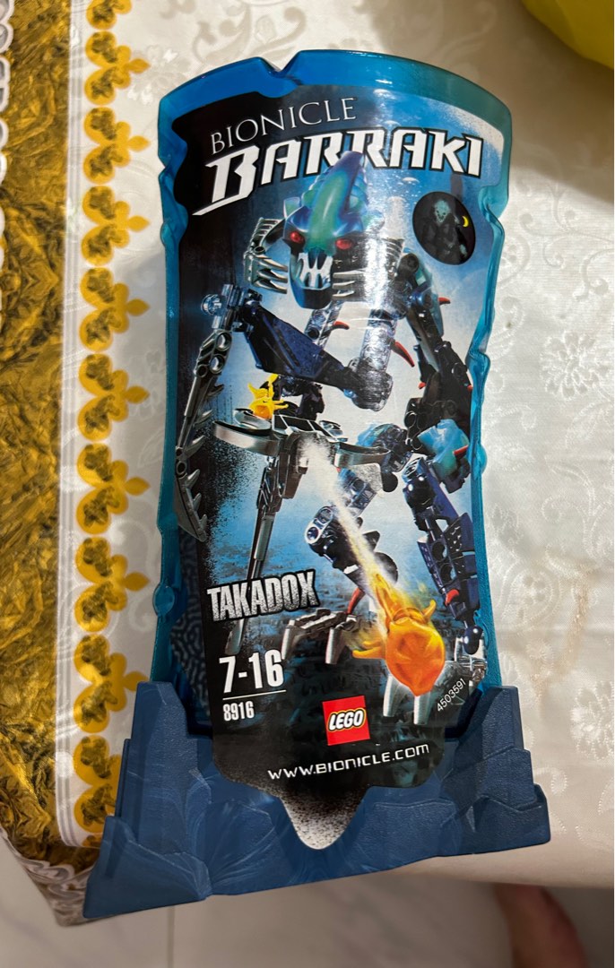 Lego bionicle takadox 2025